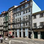 Design Award-Winning Apartment In Ribeira