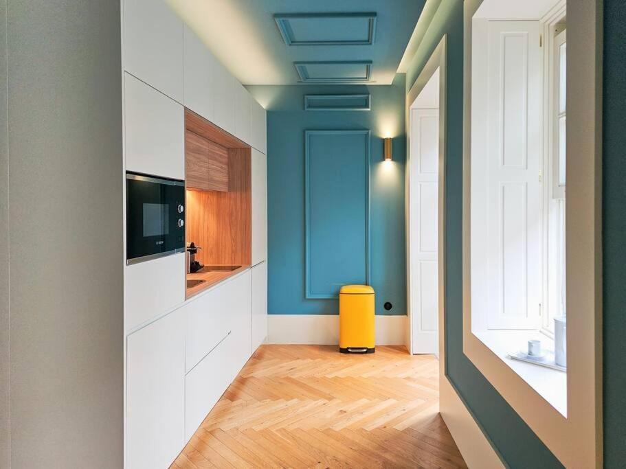 Design Award-winning In Ribeira * Oporto